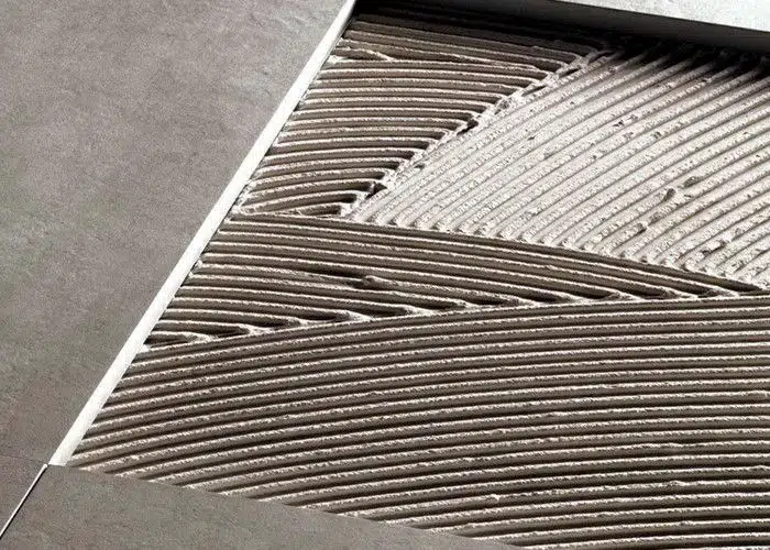 colla per piastrelle collante