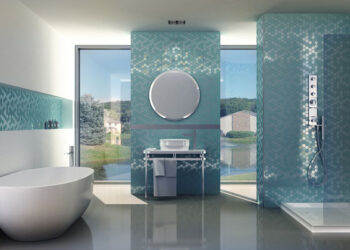 tessere esagonali colore turchese doccia e pareti