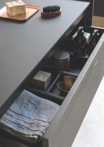 arredo con cassettoni organizzati