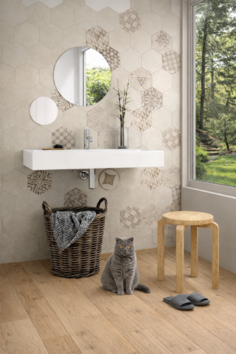 bagno effetto legno e cementine