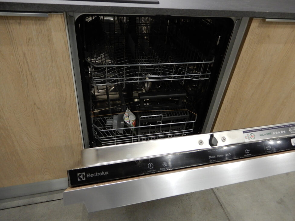 lavastoviglie cucina Love offerta rinnovo esposizione